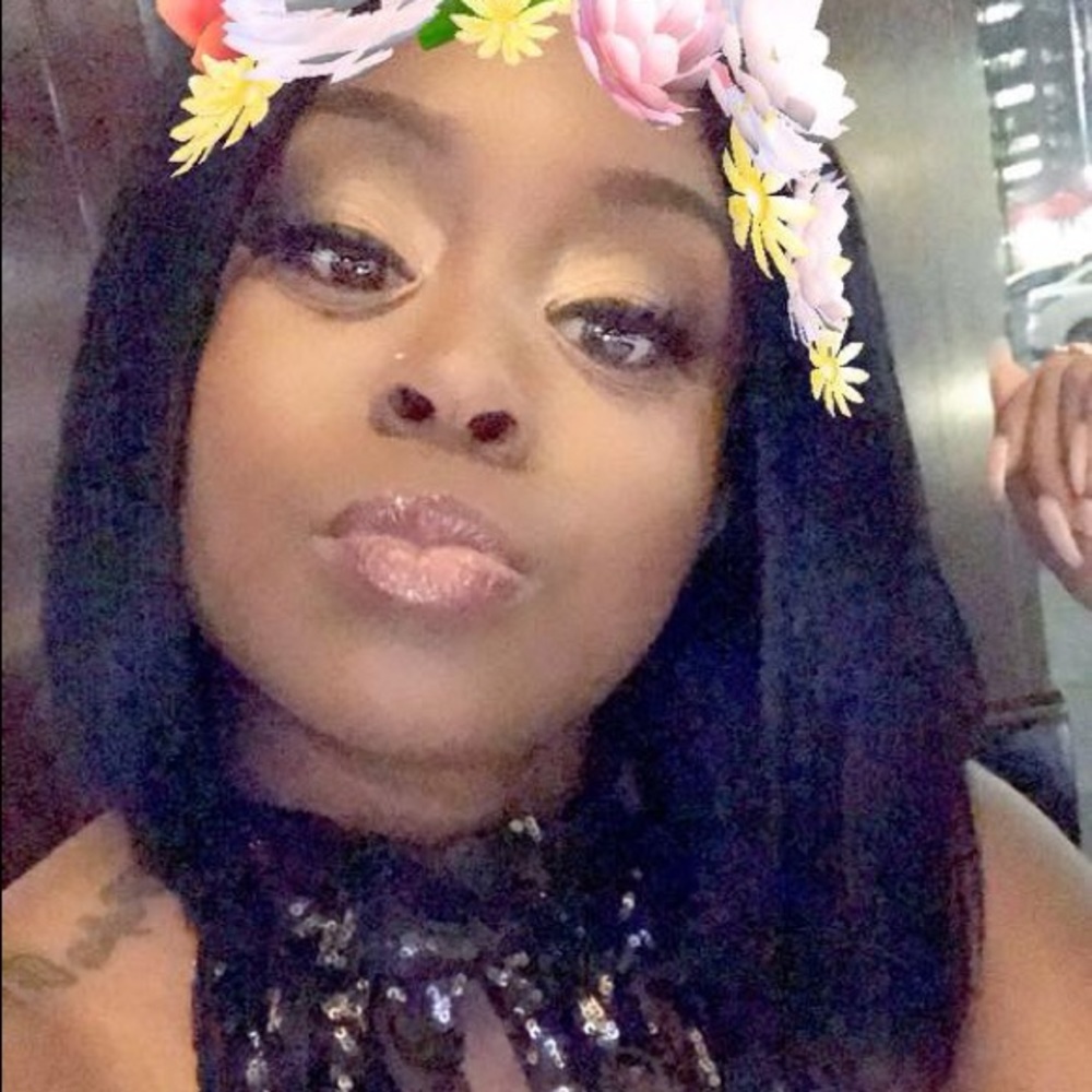 Meet your Posher, Shadaya